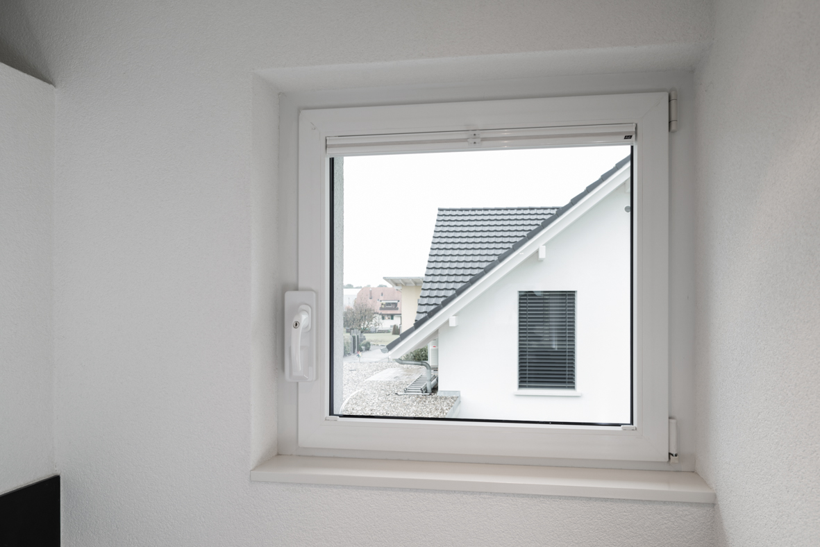 Alarmanlage am Fenster